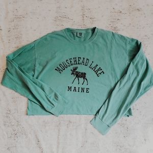 Moose head lake cropped tee